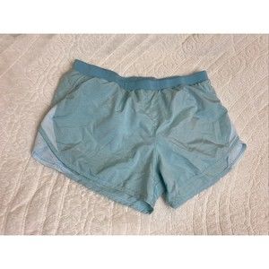 Under Armour Loose Heatgear Shorts, Athleticwear, Women’s LG, Pale Blue